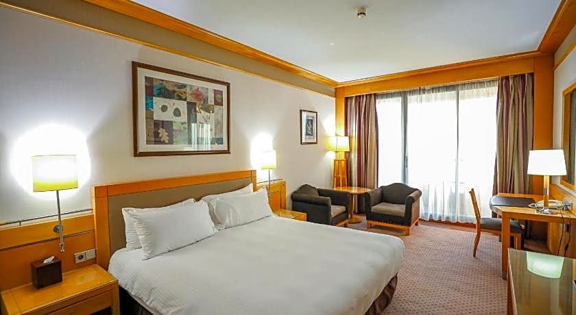 Crowne Plaza Hamra Beirut By IHG