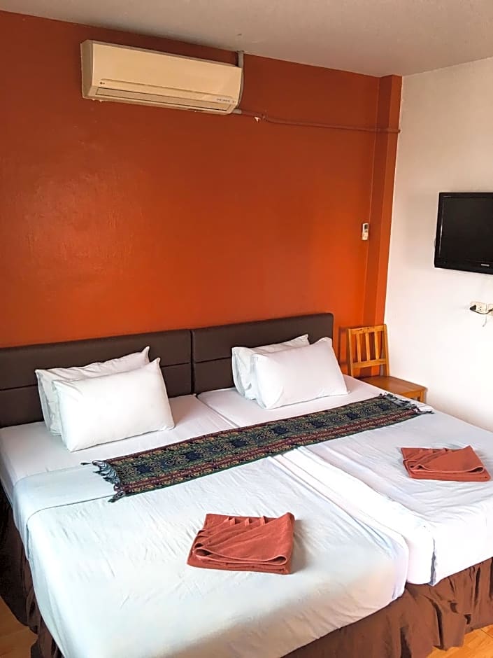 Sritrang Hotel