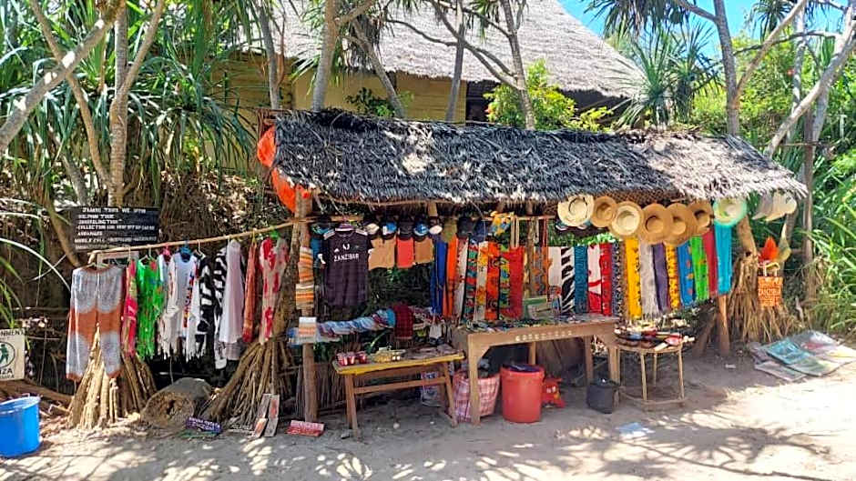 Mtende Beach Bungalow océan view & secret Beach