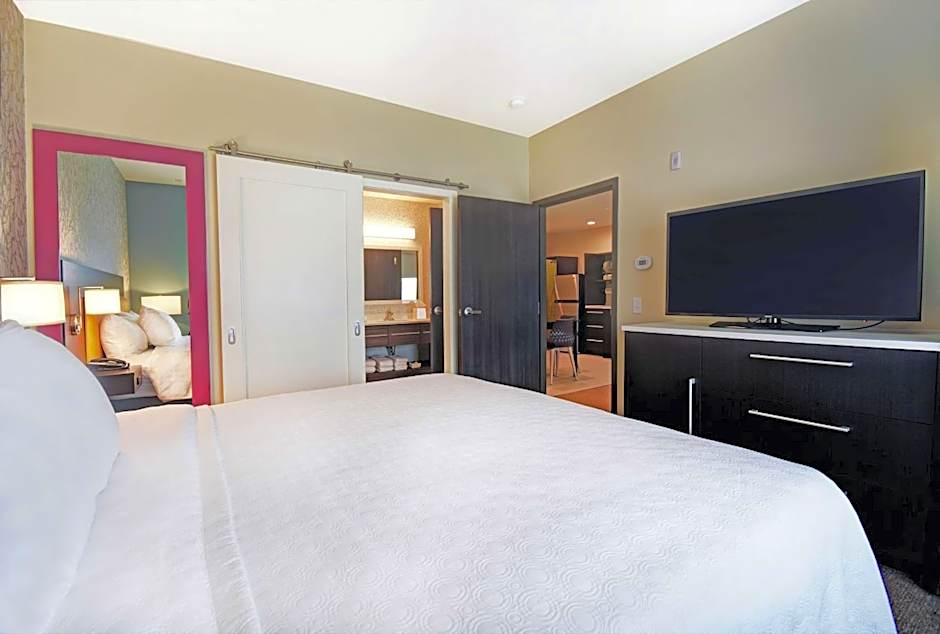 Home2 Suites by Hilton Beloit, WI