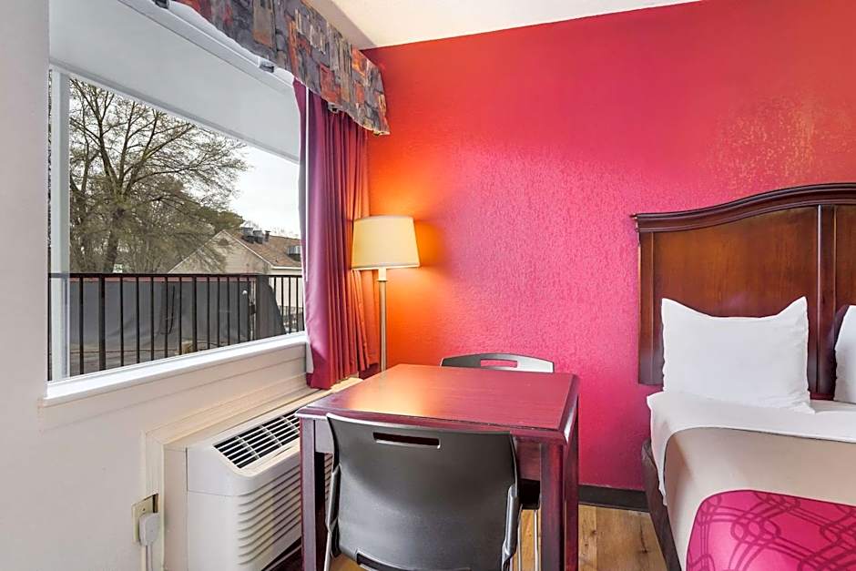 Econo Lodge Williamsburg Historic Area