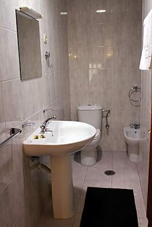 Twin Room with Private Bathroom