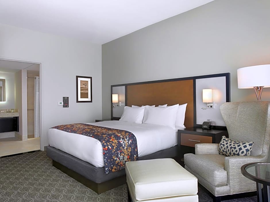 DoubleTree by Hilton Hotel Cedar Rapids Convention Complex