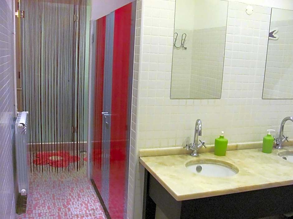 This Is Lisbon Hostel