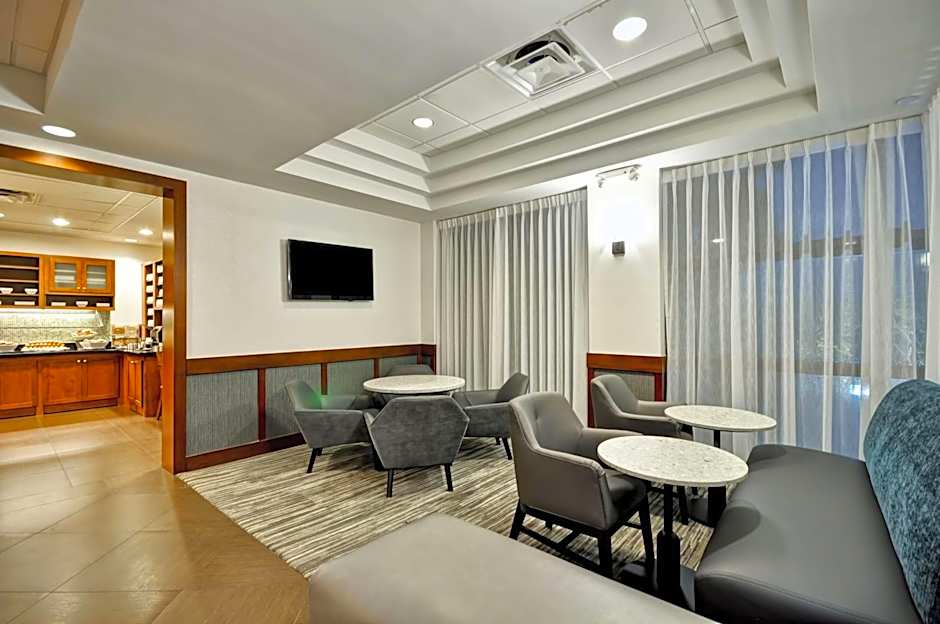 Hyatt Place Tampa Airport/Westshore