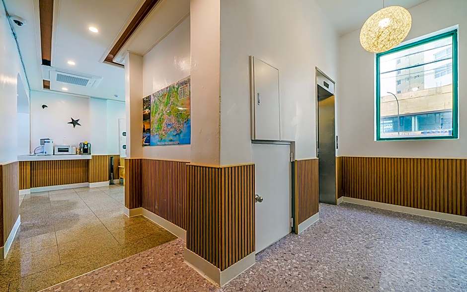 Starry Night Motel