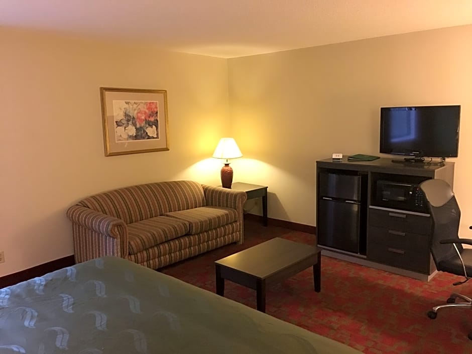 Quality Inn Milwaukee Route 45