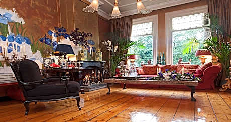 Suite with Park View