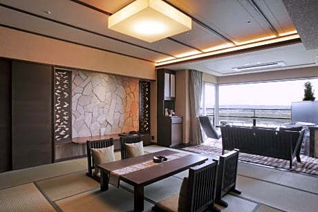 Modern Corner Suite with Open-Air Bath River-View - Non-Smoking