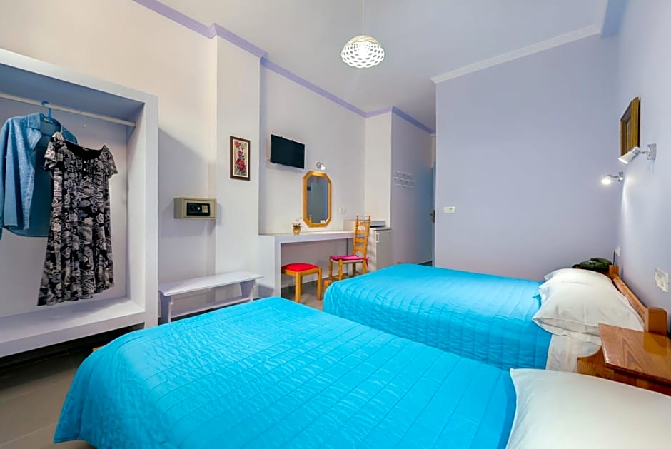 Akis Hotel