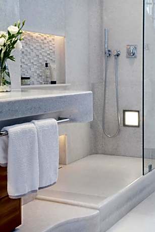 Standard Room with Courtyard View and Hot Tub