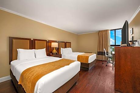 Double Room with Two Double Beds - Non-Smoking