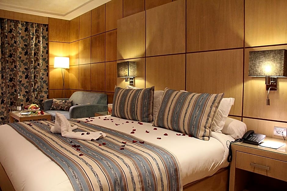 Zaki Hotel