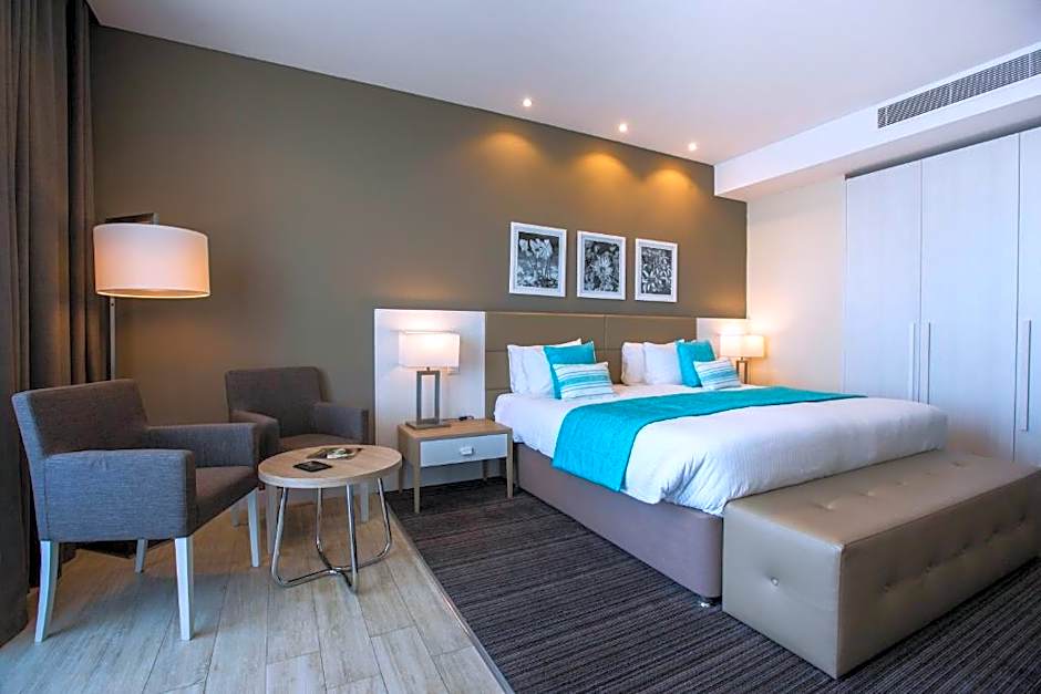Foto 1 di 4 di Superior 1 Double Bed or 2 Beds