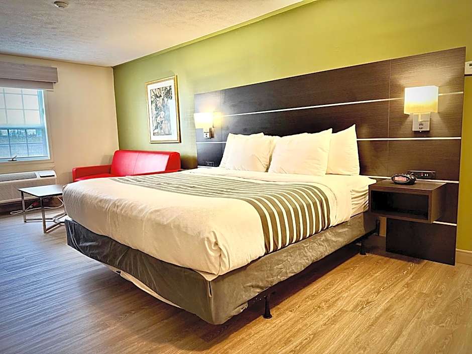 SureStay Plus Hotel by Best Western Kincardine