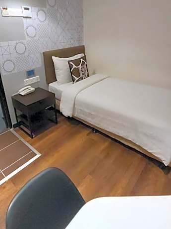 Single Room with Bathroom