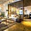 SMYTH Tribeca