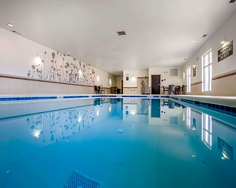 Sleep Inn Cartersville Emerson Lake Point