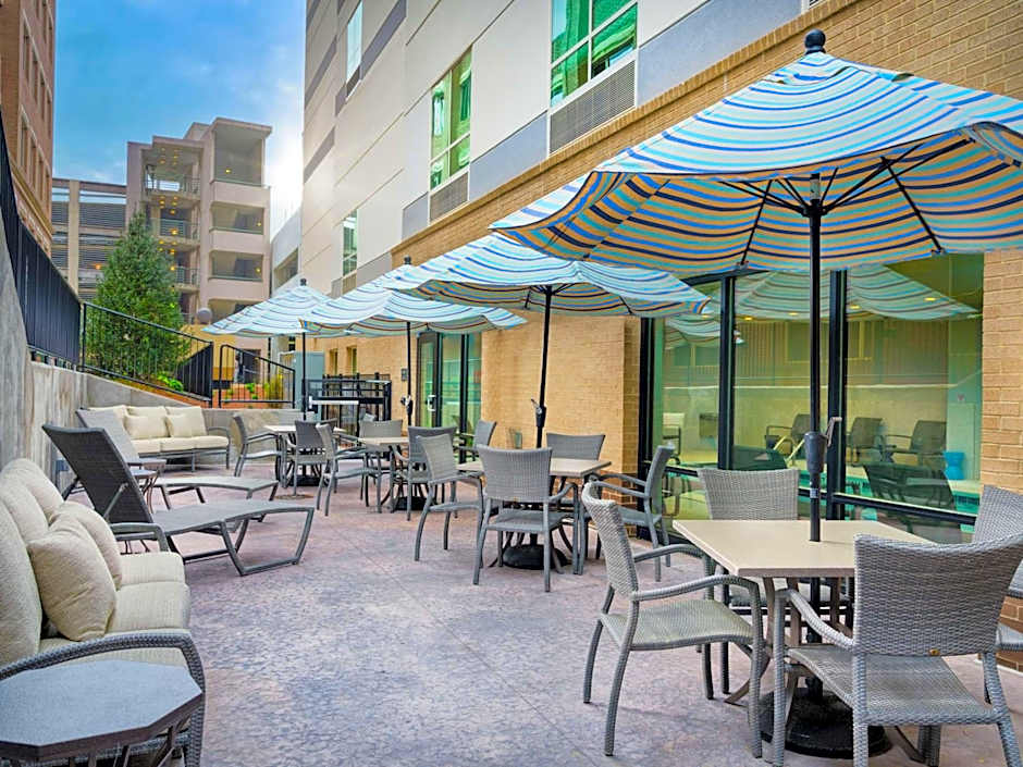 Hampton Inn By Hilton & Suites Atlanta Decatur/Emory