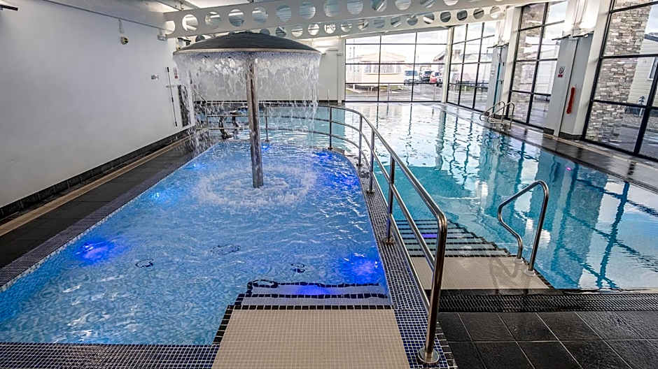 519 Family Caravan at Golden Gate Holiday Centre, Sleeps 6