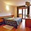 Hotel La Carica