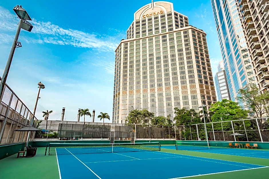 Conrad By Hilton Bangkok Residences