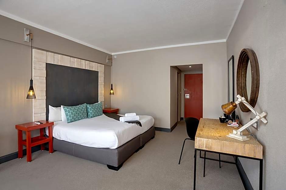 26° South Bush Boho Hotel