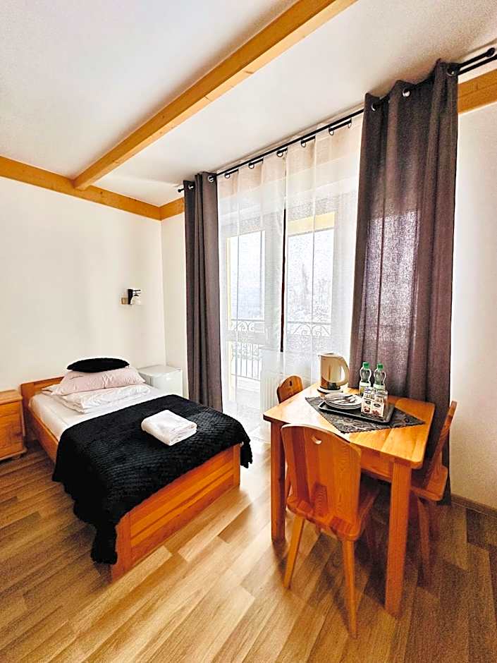 Willa u podnóża Tatr Cztery Pory Roku