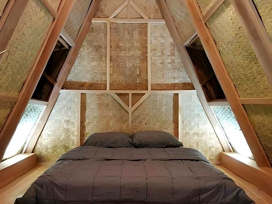 Fandee Island - Tad Lo - Bolaven Loop Pakse