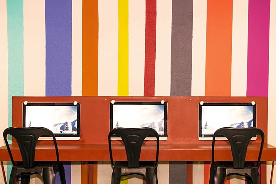 Bcn Sport Hostels
