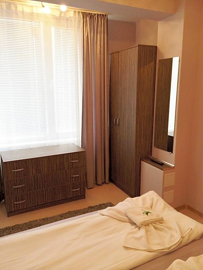 Family Hotel Dalis