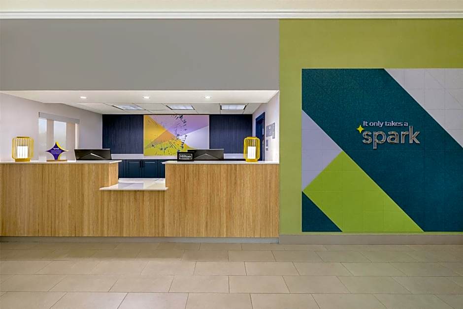 Spark by Hilton California Lexington Park