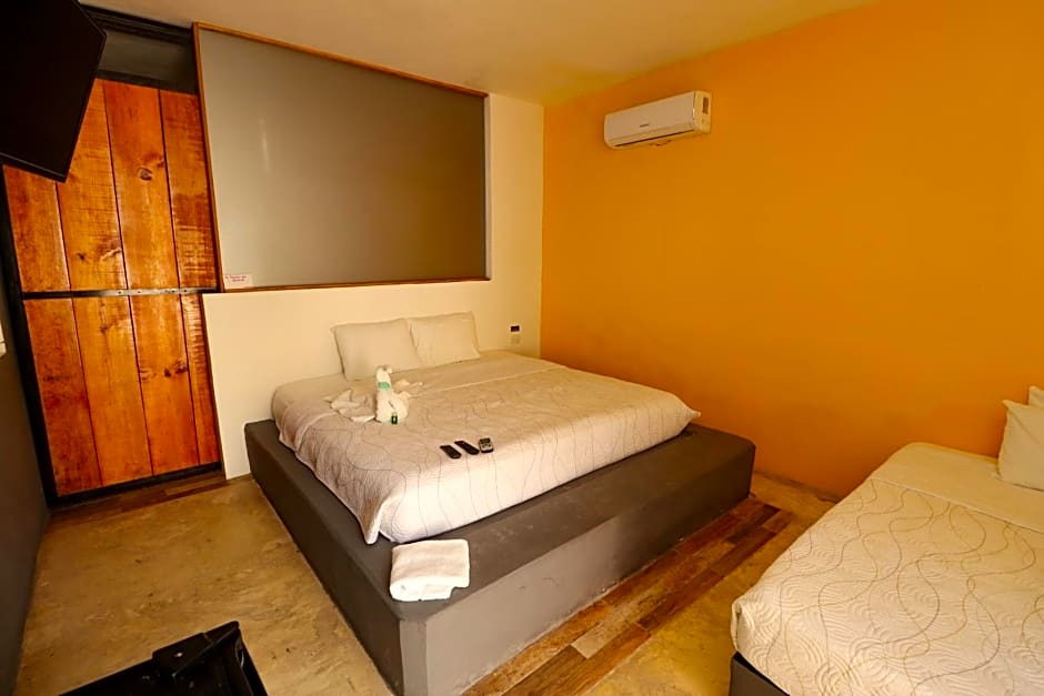 JH HOTEL