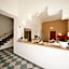 Hotel Happy