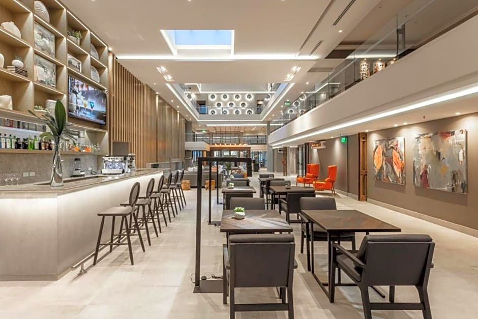 Huinid Obelisco Hotel