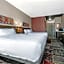 Hilton Garden Inn Oconomowoc