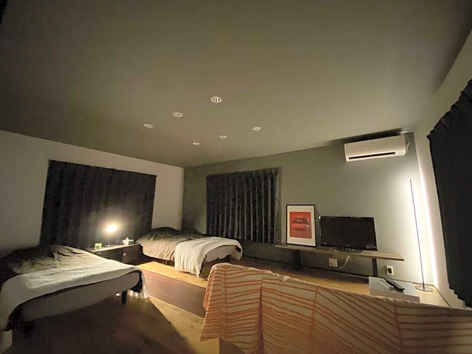 Foto 1 de 16 de Stylish and Chic Renovated House / Long-term Stay Available / Up to 4 People / Excellent Location