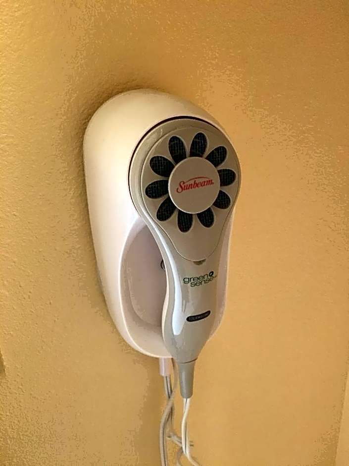 Days Inn by Wyndham Scranton PA