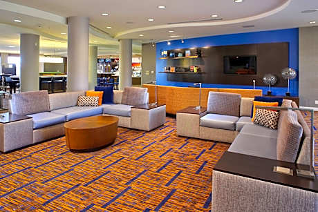 Courtyard by Marriott Hamilton