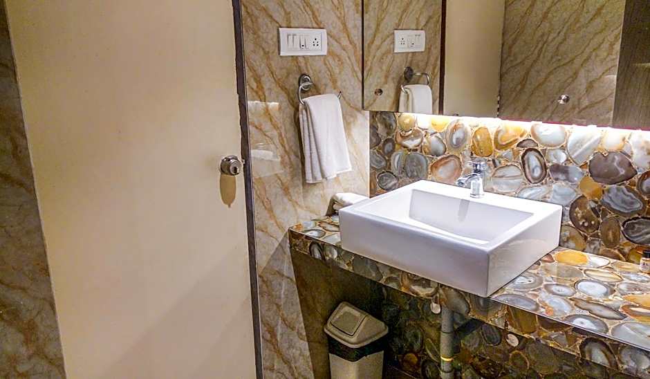 The Byke Business - Signature  (Pan India Pure Veg Hotel Chain)