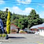 Castles Motel & Driftwood Motel