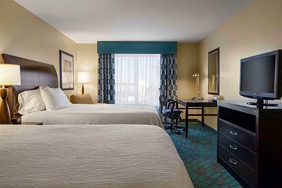 Photo 1 of 7 of 2 Queen Beds