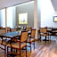Urquiza Apart Hotel & Suites