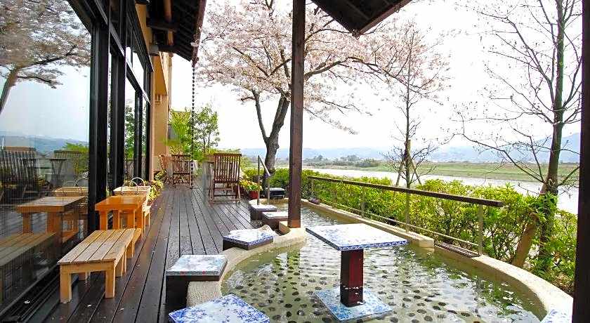 Roppokan Ryokan