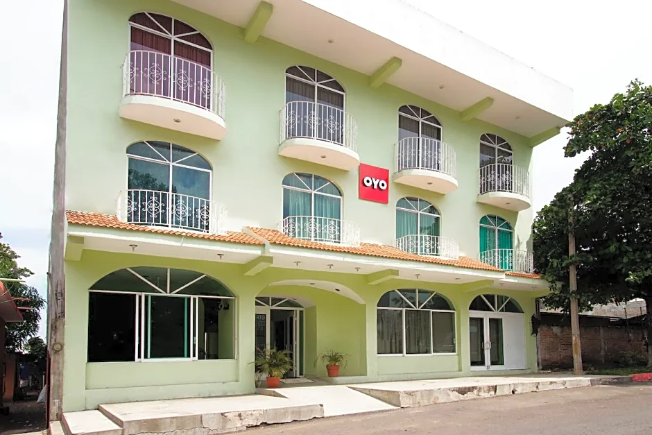 OYO Hotel Estacion