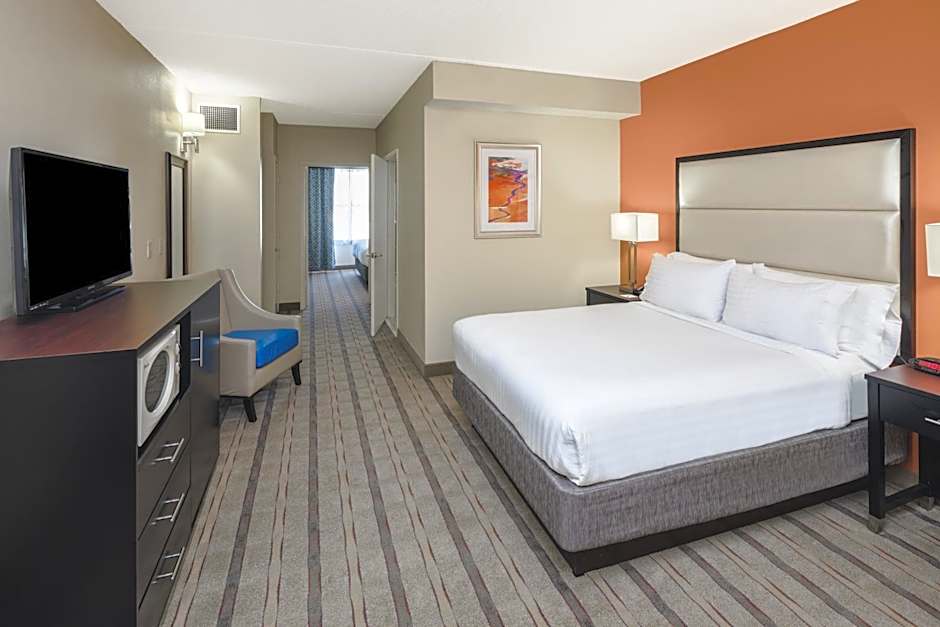 Holiday Inn Express and Suites Atlanta NE - Duluth By IHG