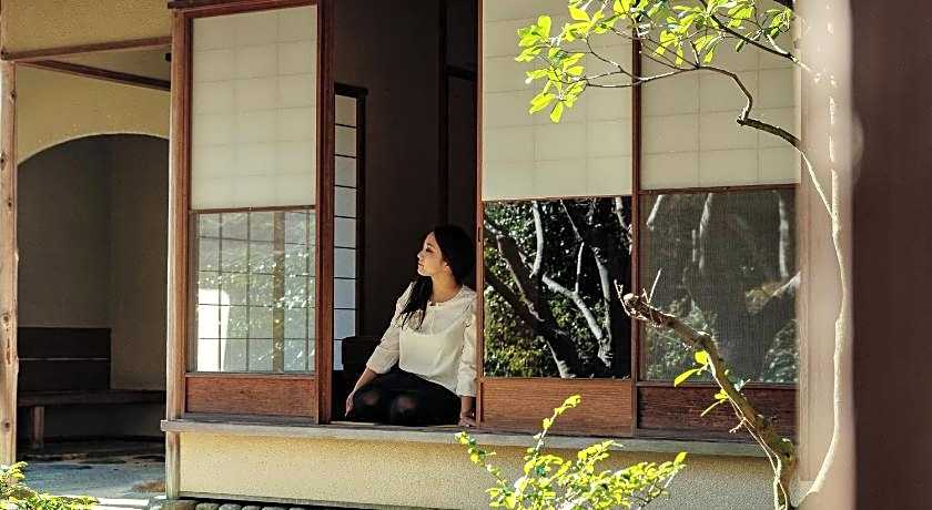 The Prince Kyoto Takaragaike, Autograph Collection