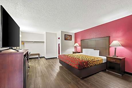 Large King Room - Non-smoking