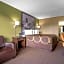 Super 8 by Wyndham Perrysburg/Toledo