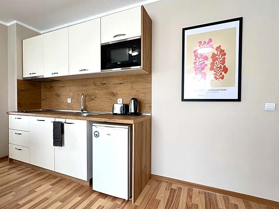 Sineva Del Sol Apartments